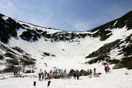 Tuckerman's Ravine Lunch Rocks Party