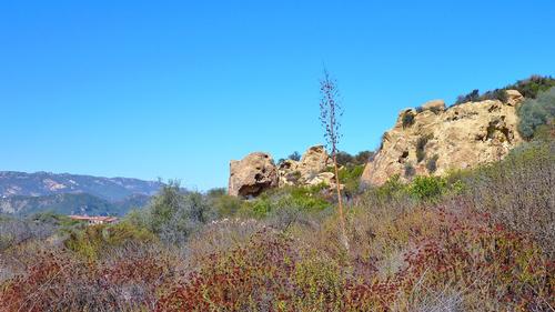 Temescal Canyon to Skull Rock Hike