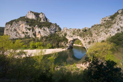 Hiking and Sightseeing Southern France