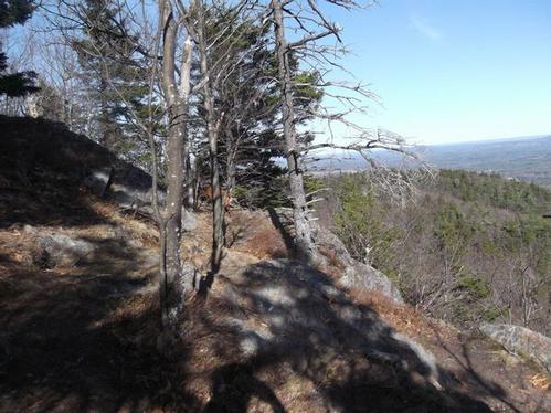 Crotched Mtn./5.9 miles/Scenic Views 