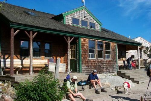 Zealand Hut Overnight via South Twin