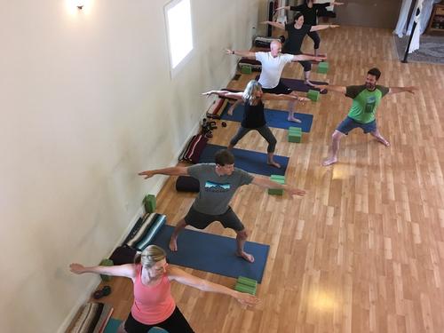 Free Pop-Up Outside Yoga Class!
