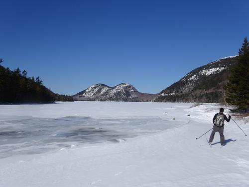 Ocean Path snowshoe hike - Acadia