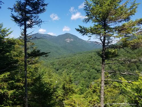 Waterville Valley Scaur and Flume Hike